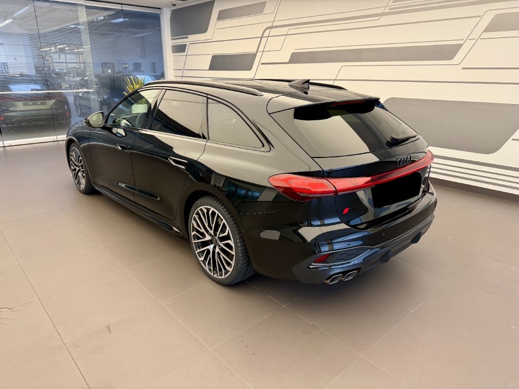 AUDI A5 AVANT 2.0 TDI QUATTRO S-LINE | NOVÝ MODEL | SKLADEM |  ČESKÉ PŘEDVÁDĚCÍ AUTO | sportovní designové kombi | nafta 200 koní | plná výbava | VIP sleva | nákup online | AUTOiBUY.com